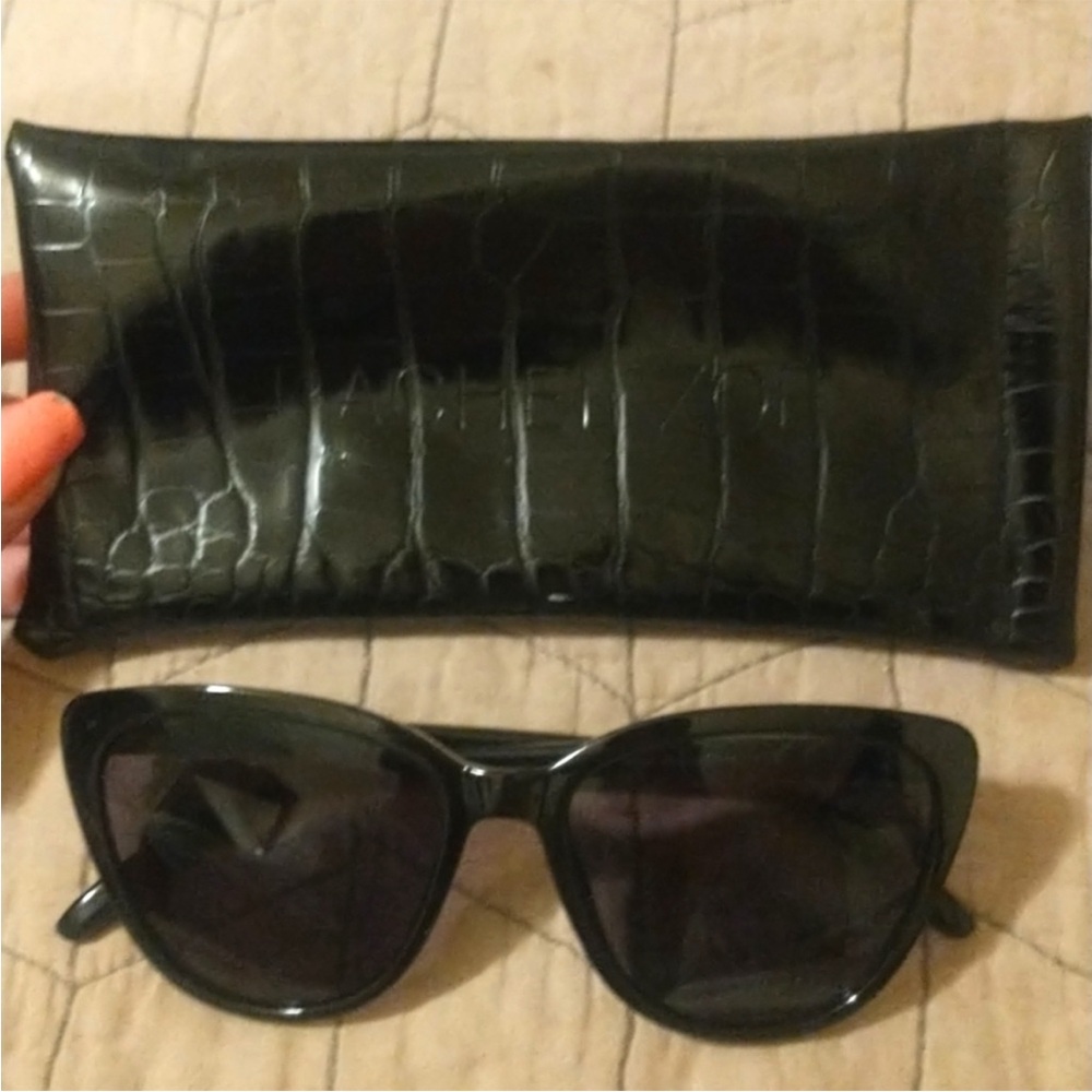NWT Rachel Zoe Nina Slightly Oversized Black Cat Eye Sunglasses & Faux Croc Case - Picture 6 of 16